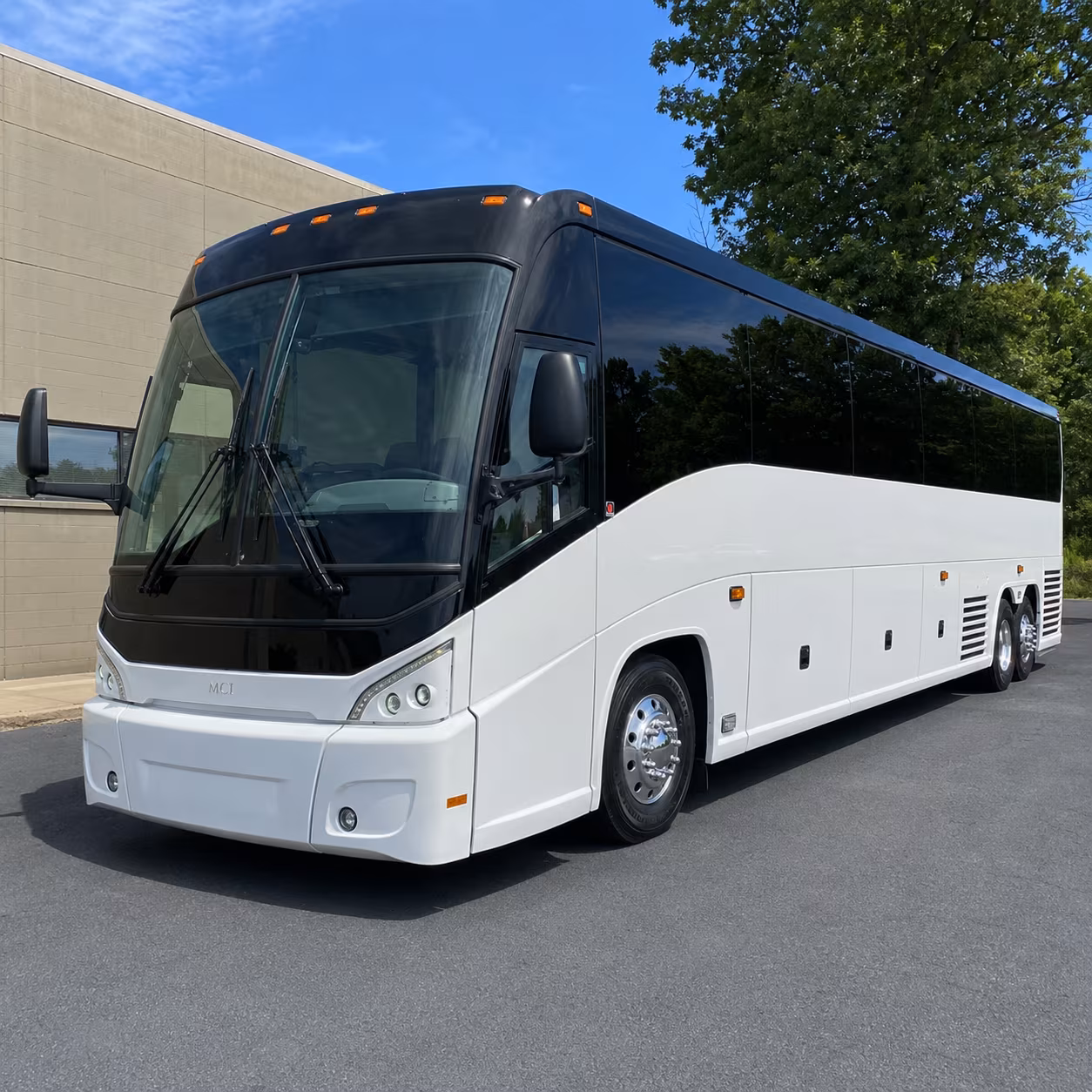 marietta sleek charter bus rentals for marietta corporate retreats