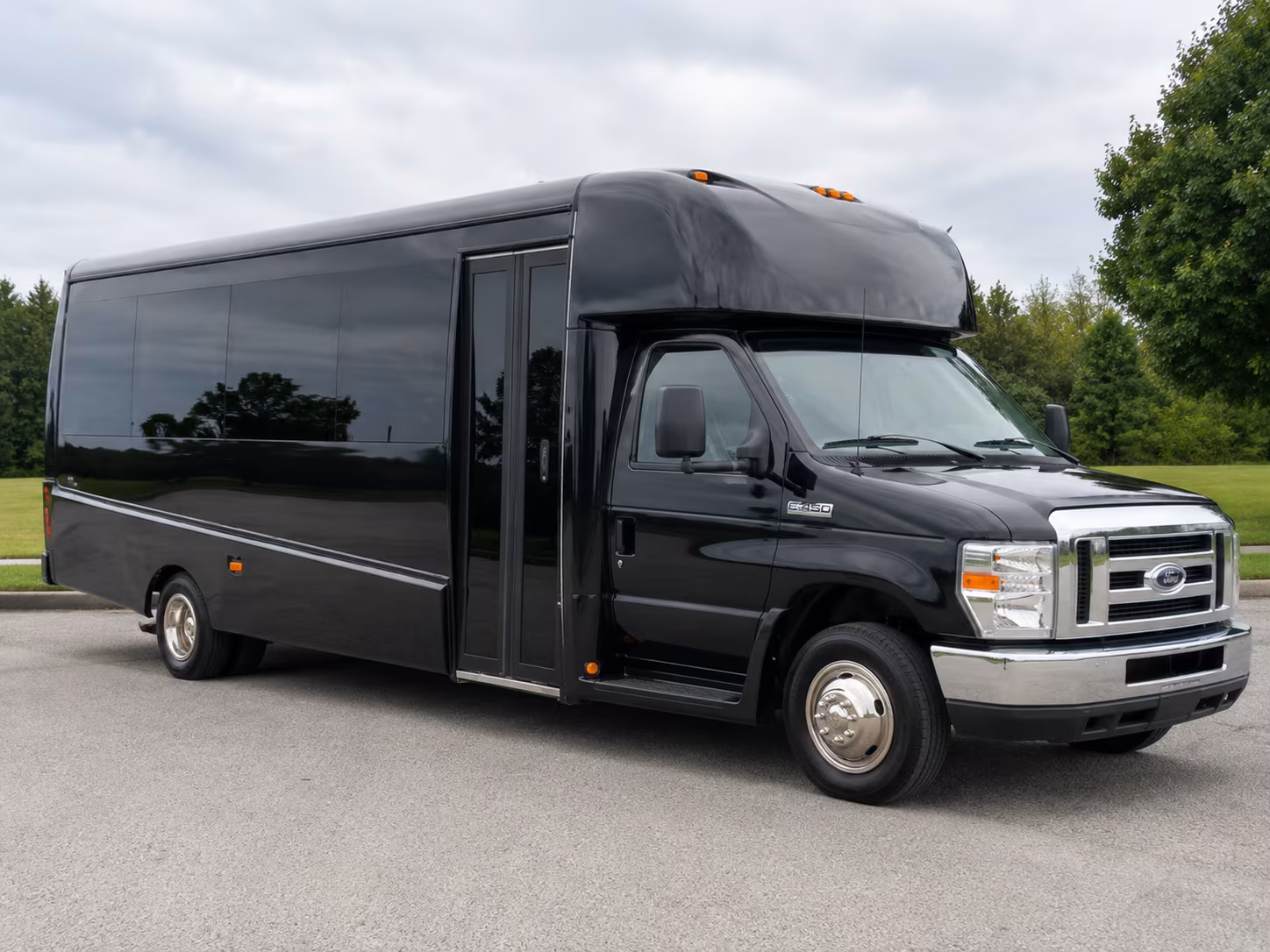 montgomery book a private charter bus for montgomery event transportation