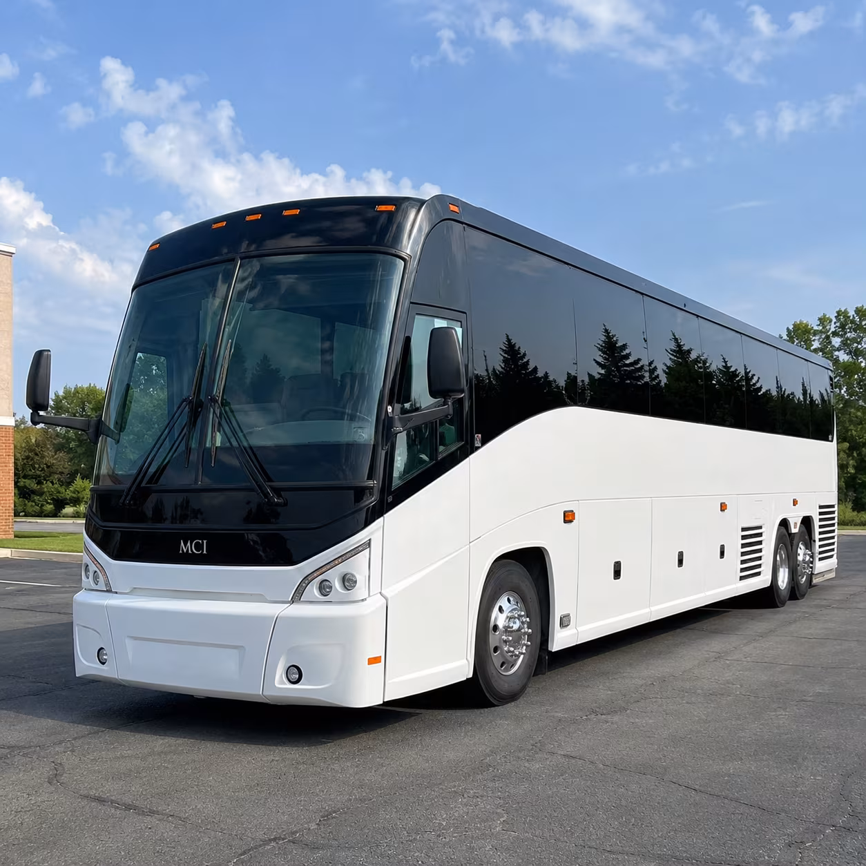 montgomery private shuttles for montgomery wedding guests