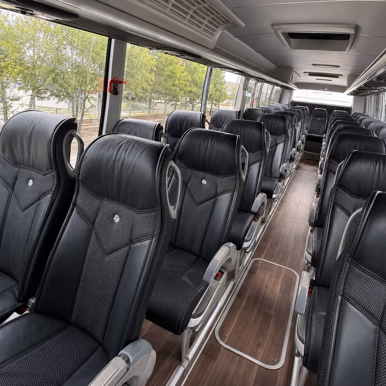 shuttle wedding guests across hoover with ease