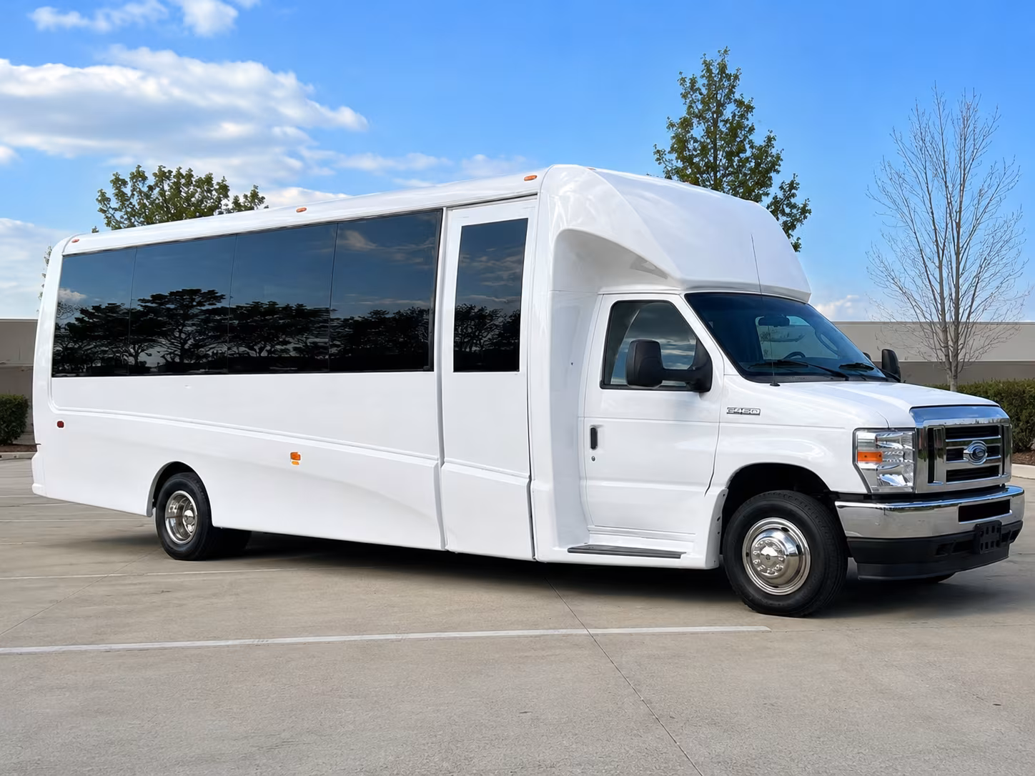with hoovercharterbuscompany com you ll find the right bus for venues across vestavia hills and mountain brook