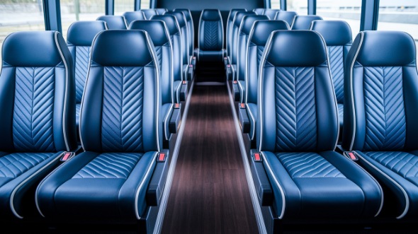 25 passenger minibus rental roswell